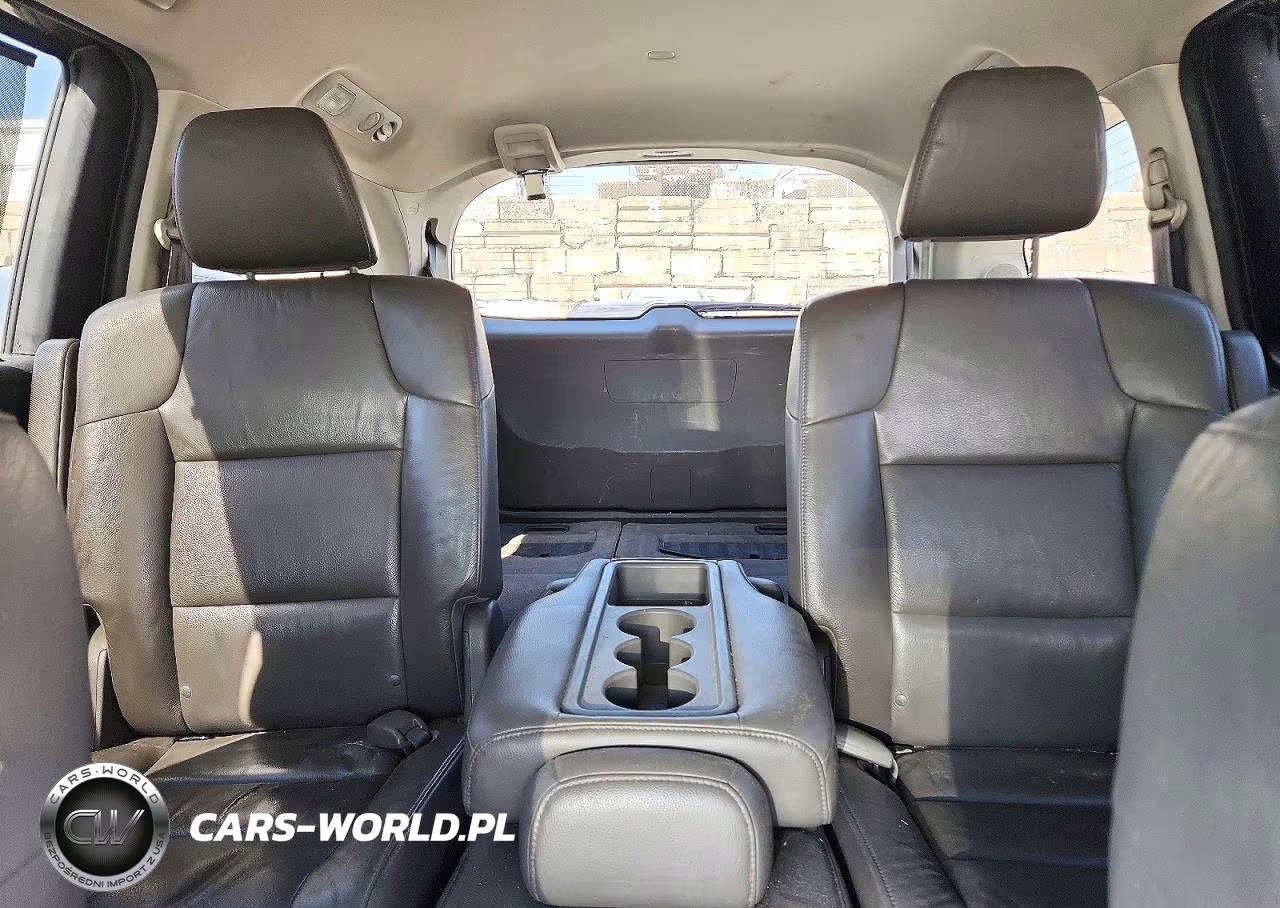 2011 Honda Odyssey Touring VIN:5FNRL5H93BB022867 - 10