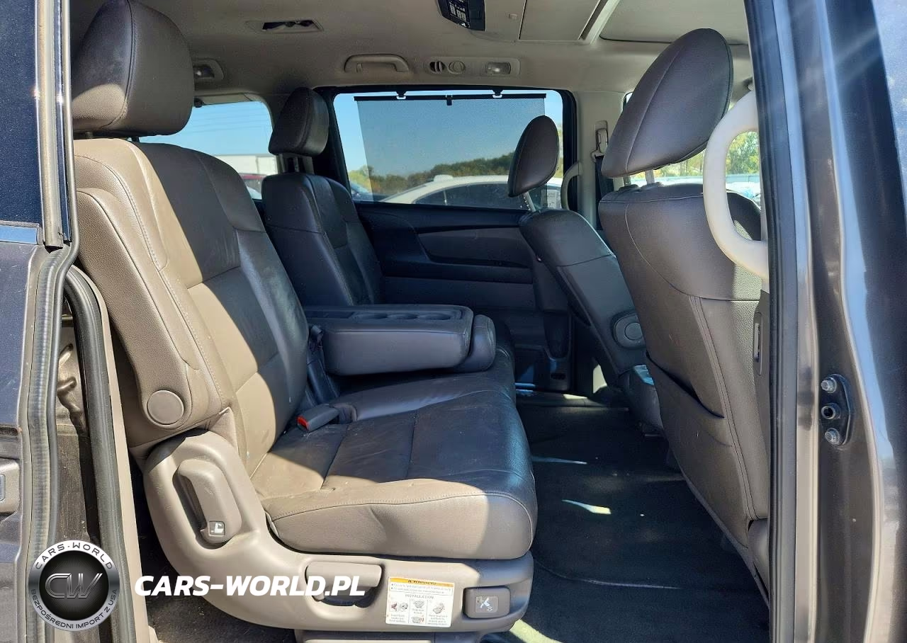 2011 Honda Odyssey Touring VIN:5FNRL5H93BB022867 - 11