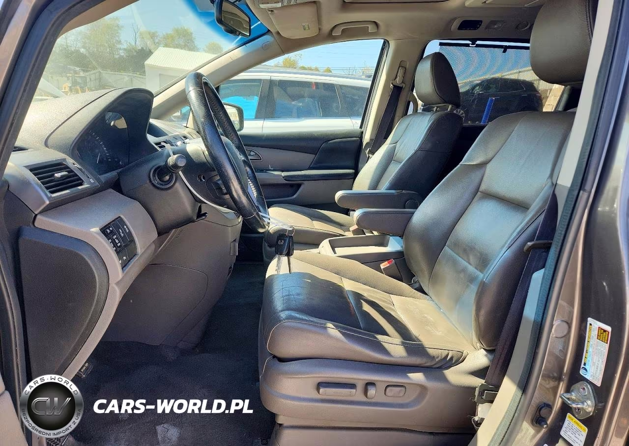 2011 Honda Odyssey Touring VIN:5FNRL5H93BB022867 - 7