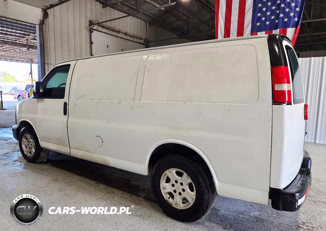 2013 Chevrolet Express G1500 VIN:1GCSGAFX0D1172415 - 2