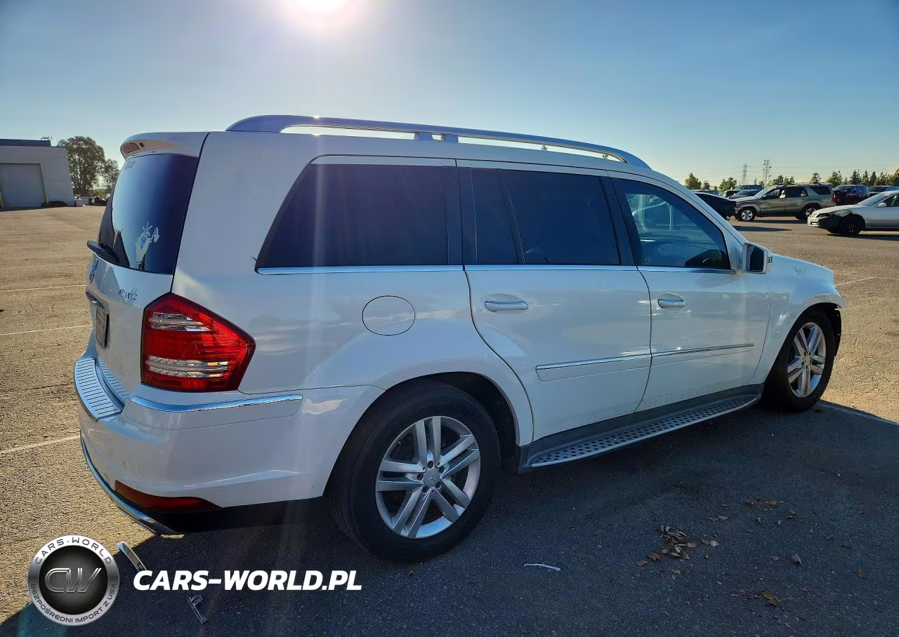 2011 Mercedes-Benz Gl 450 4Matic VIN:4JGBF7BE6BA739679 - 3
