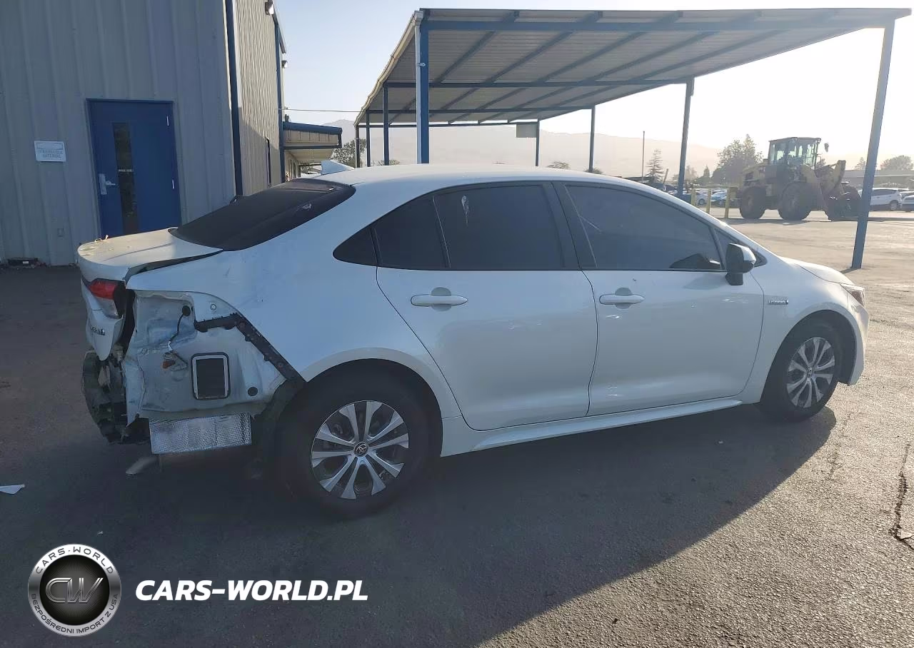 2021 Toyota Corolla Le VIN:JTDEAMDE7MJ032878 - 3