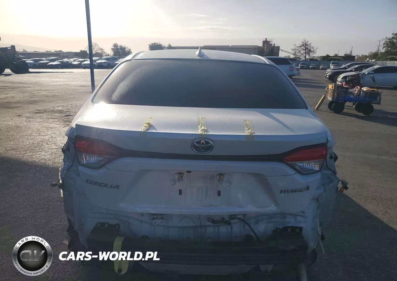 2021 Toyota Corolla Le VIN:JTDEAMDE7MJ032878 - 6