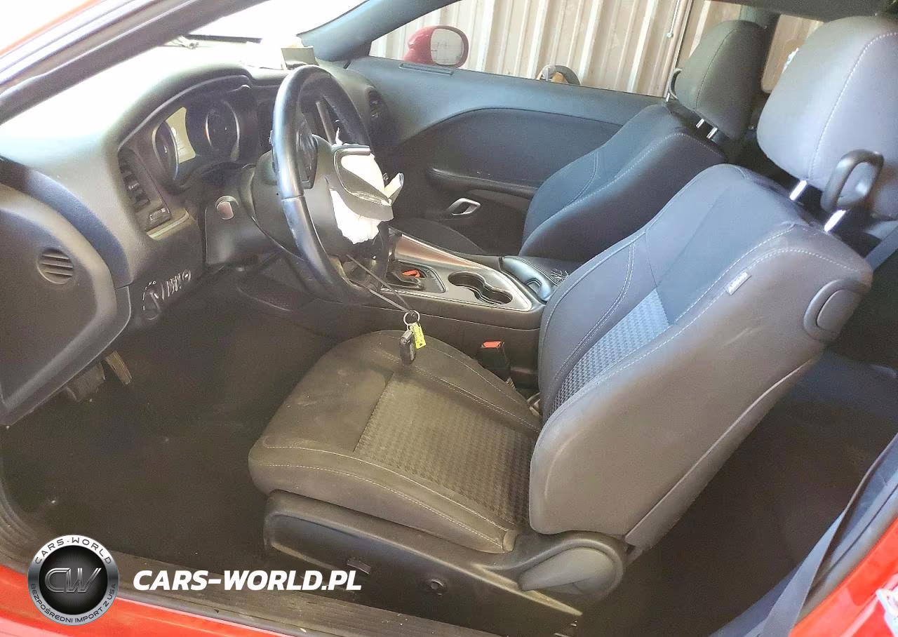 2019 Dodge Challenger Sxt VIN:2C3CDZAG3KH672087 - 7