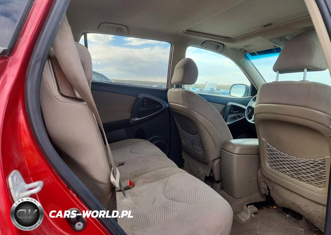 2007 Toyota Rav4 Limited VIN:JTMBD31V975080114 - 10