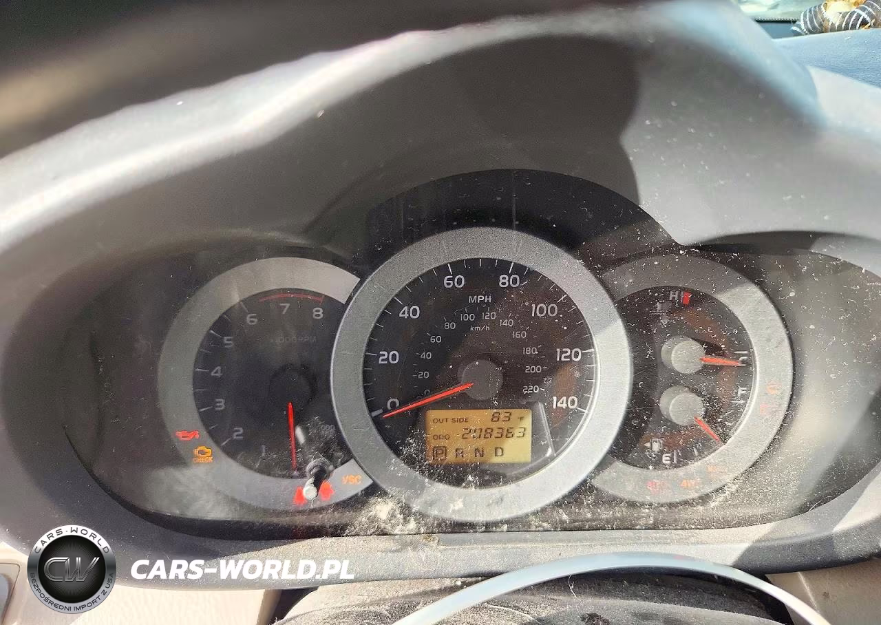 2007 Toyota Rav4 Limited VIN:JTMBD31V975080114 - 9