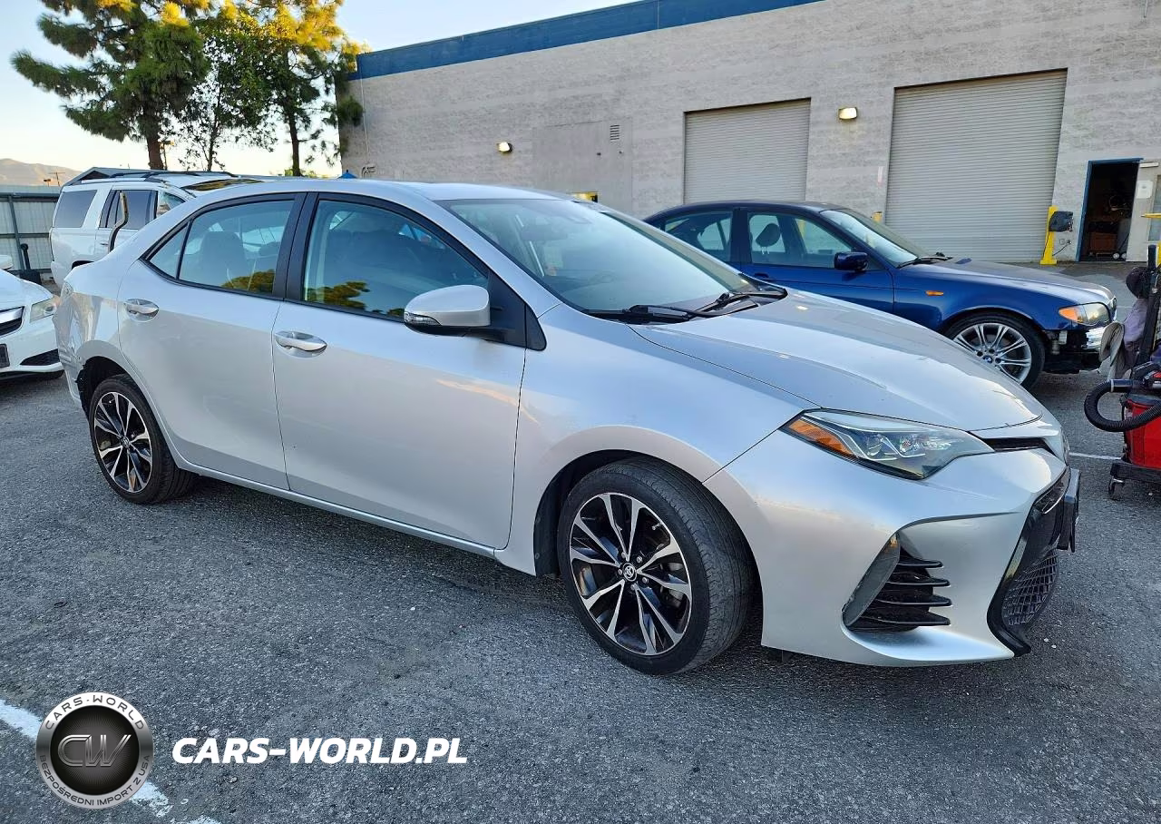2017 Toyota Corolla Se VIN:2T1BURHE0HC751926 - 4