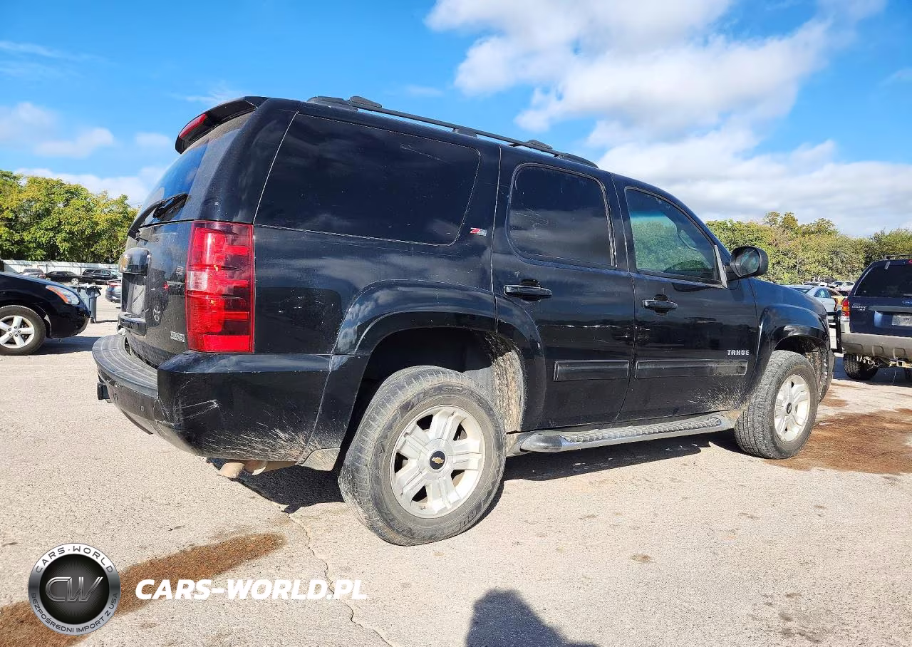 2012 Chevrolet Tahoe K1500 Lt VIN:1GNSKBE05CR218658 - 3
