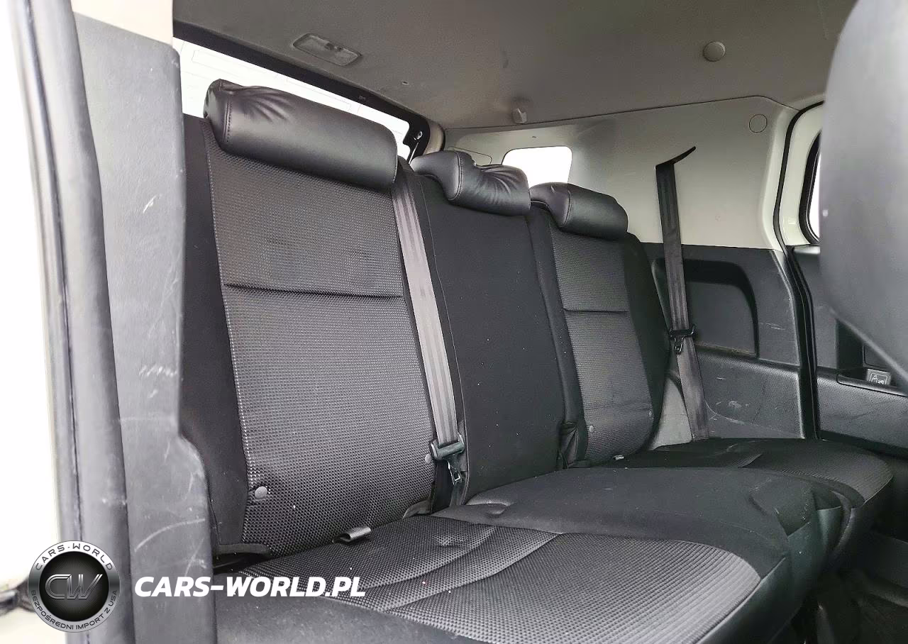 2010 Toyota Fj Cruiser Base VIN:JTEBU4BF7AK070215 - 11