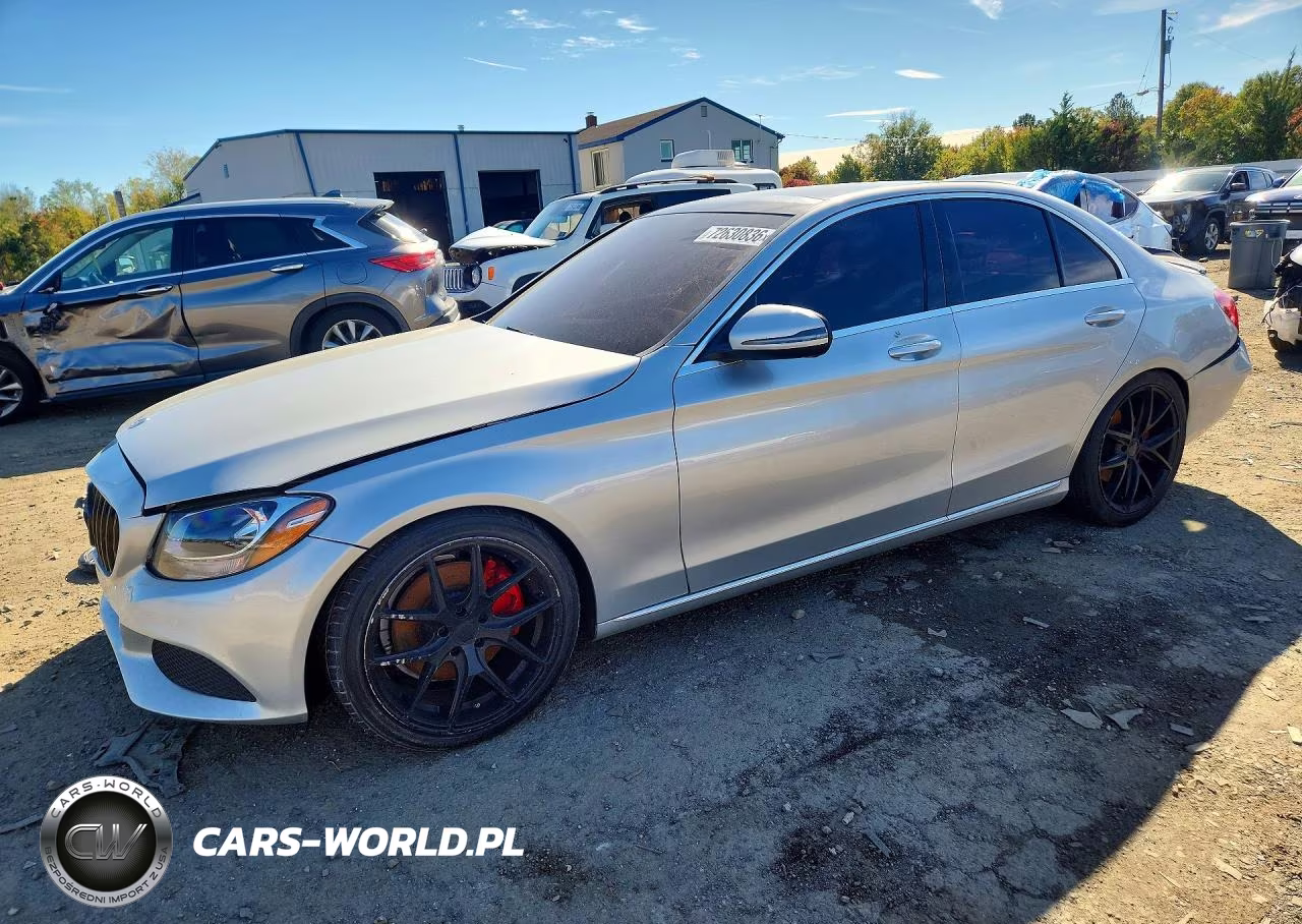 2016 Mercedes-Benz C 300 4Matic VIN:55SWF4KB9GU176229 - 1