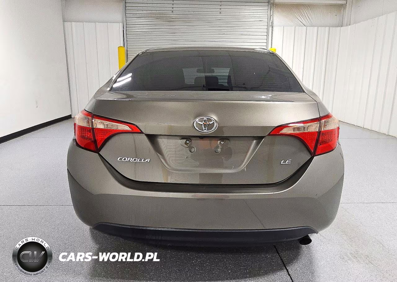 2018 Toyota Corolla Le VIN:2T1BURHE3JC104555 - 6