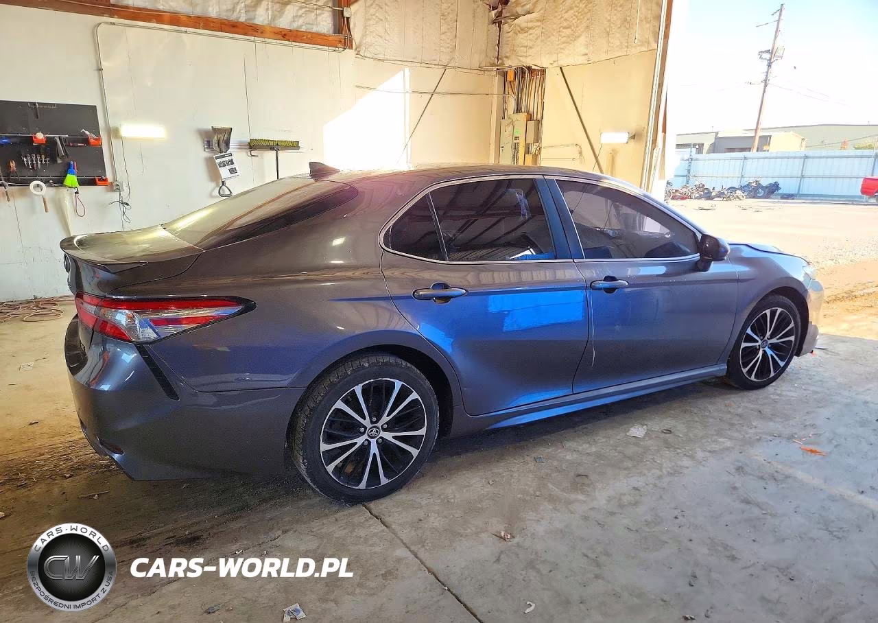 2019 Toyota Camry Se VIN:4T1B11HK6KU247001 - 3