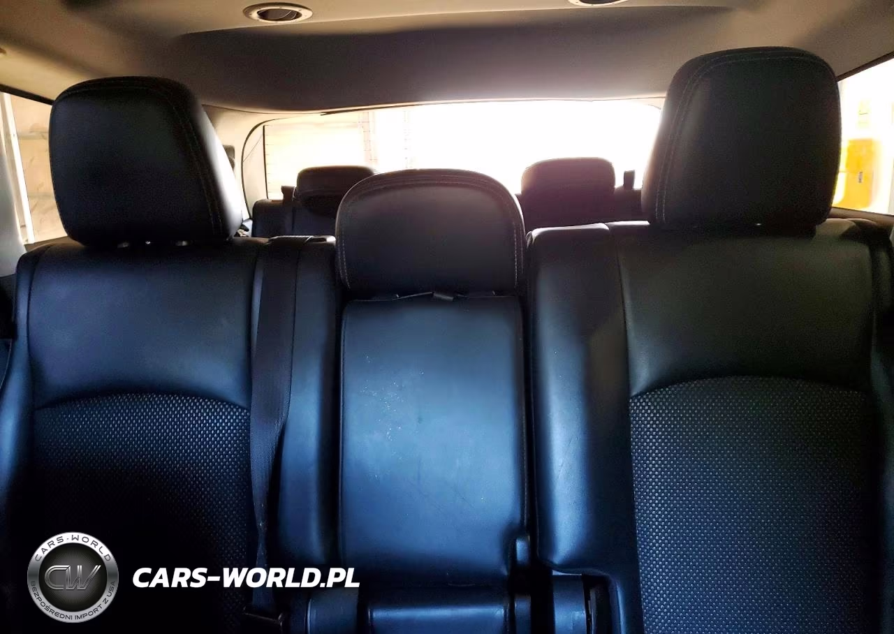 2019 Dodge Journey Crossroad VIN:3C4PDDGG0KT771397 - 10