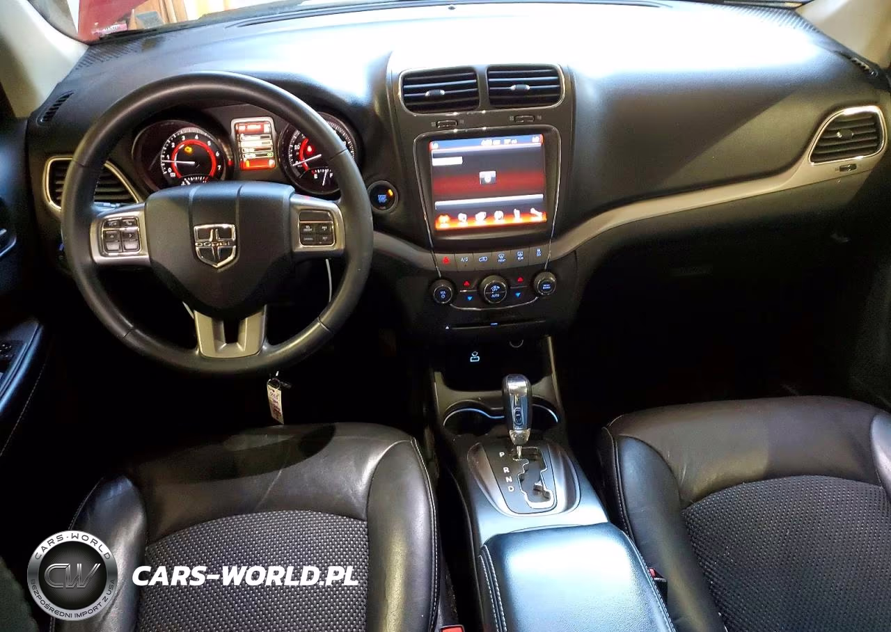 2019 Dodge Journey Crossroad VIN:3C4PDDGG0KT771397 - 8