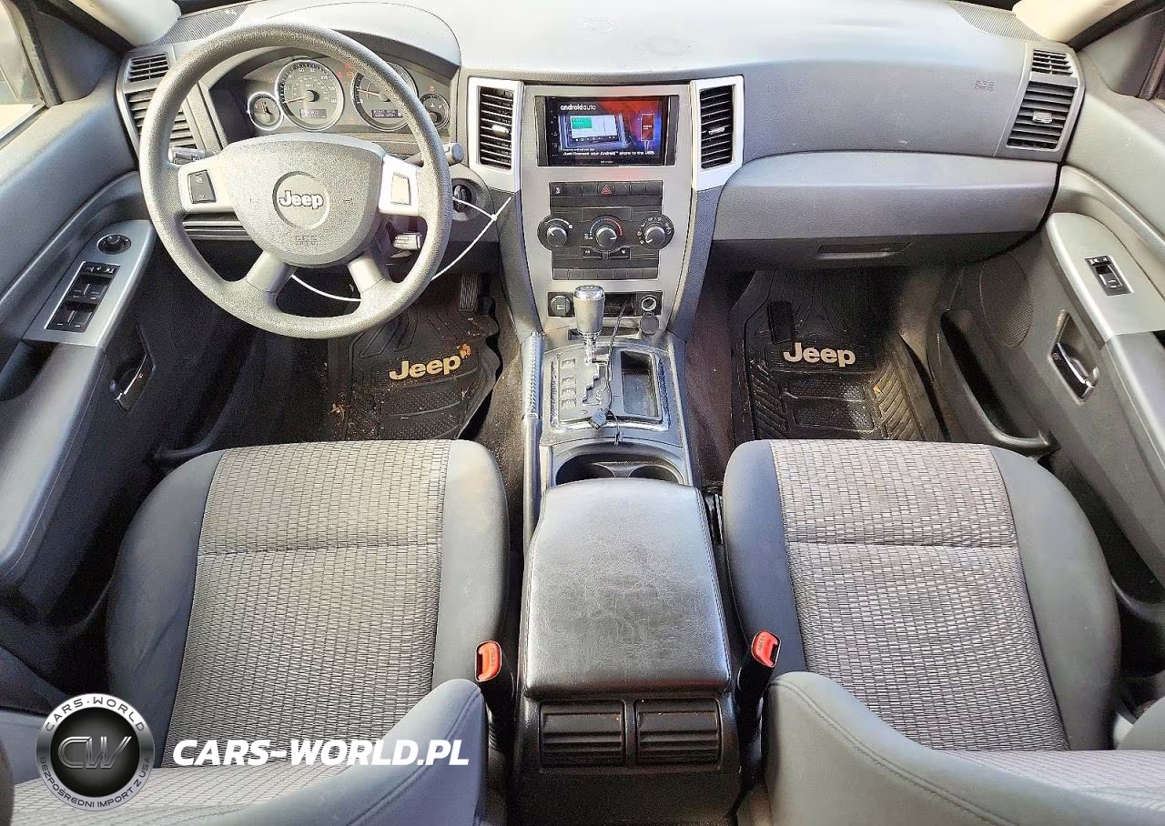 2010 Jeep Grand Cherokee Laredo VIN:1J4PR4GK1AC147294 - 8