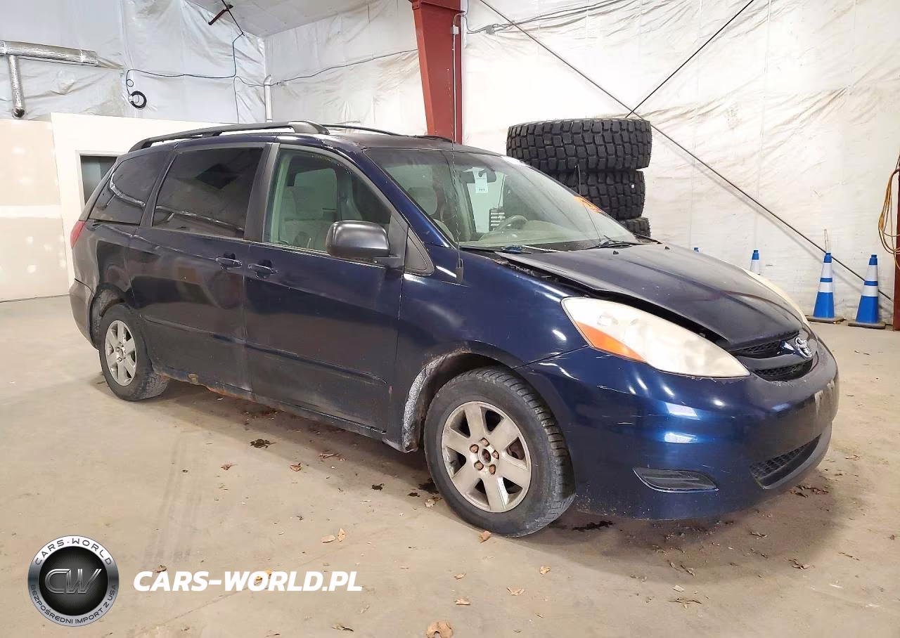 2007 Toyota Sienna VIN:5TDZK23C77S092914 - 4