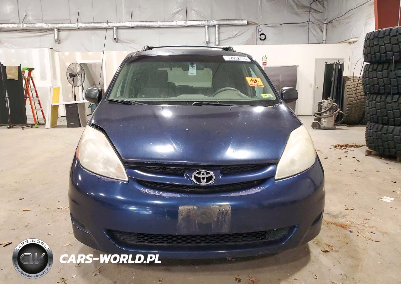2007 Toyota Sienna VIN:5TDZK23C77S092914 - 5