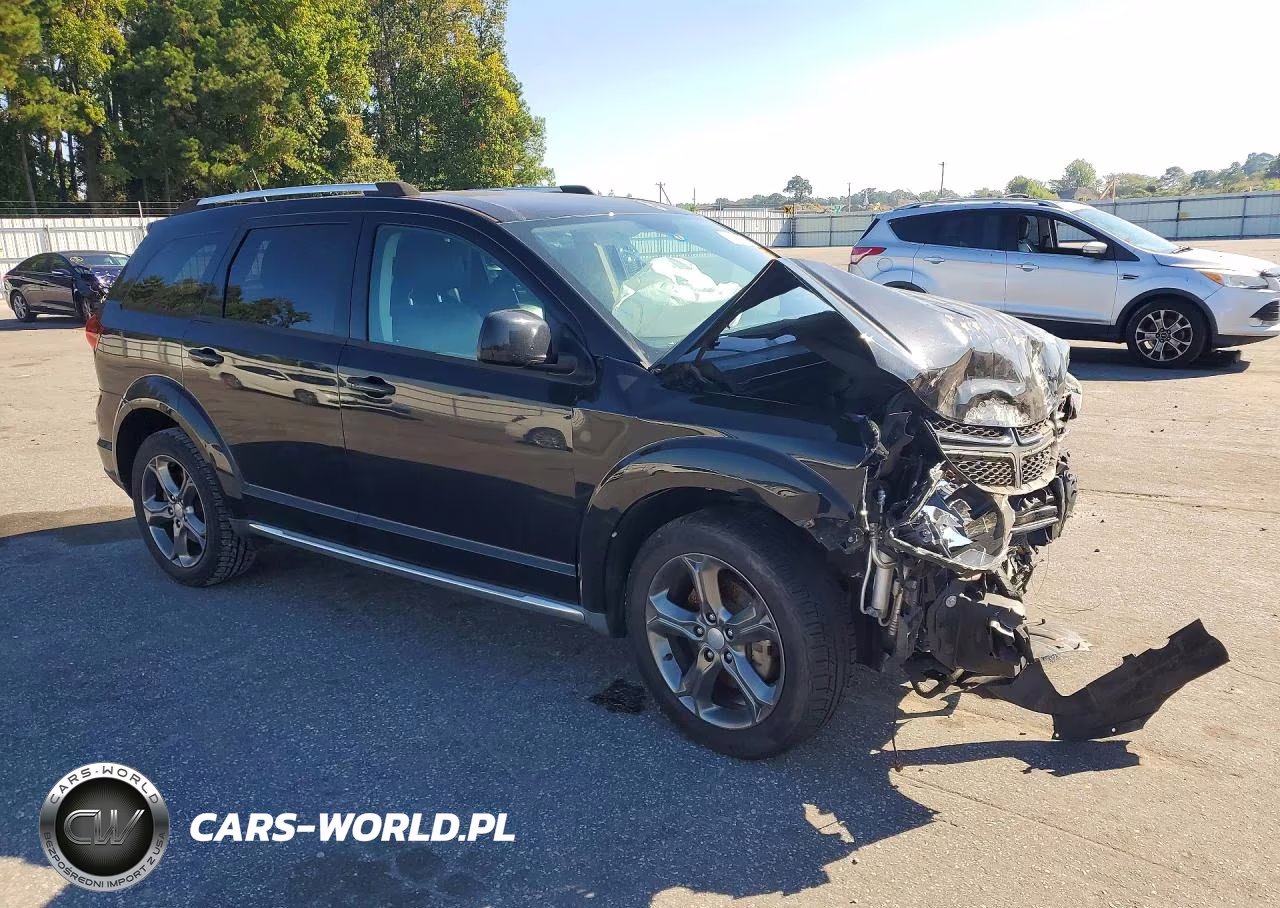 2016 Dodge Journey Crossroad VIN:3C4PDCGG4GT107122 - 4