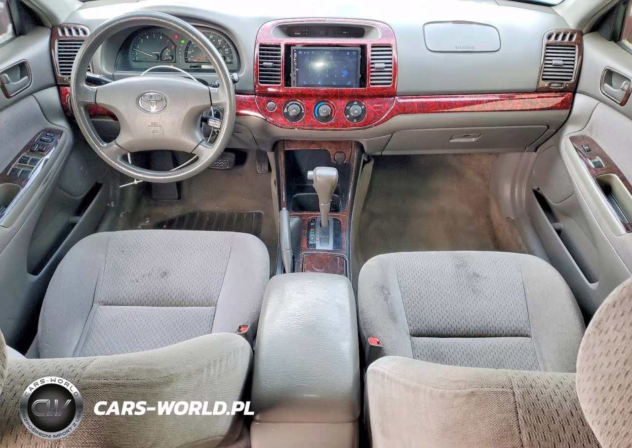 2003 Toyota Camry Le VIN:4T1BE32K53U187030 - 8