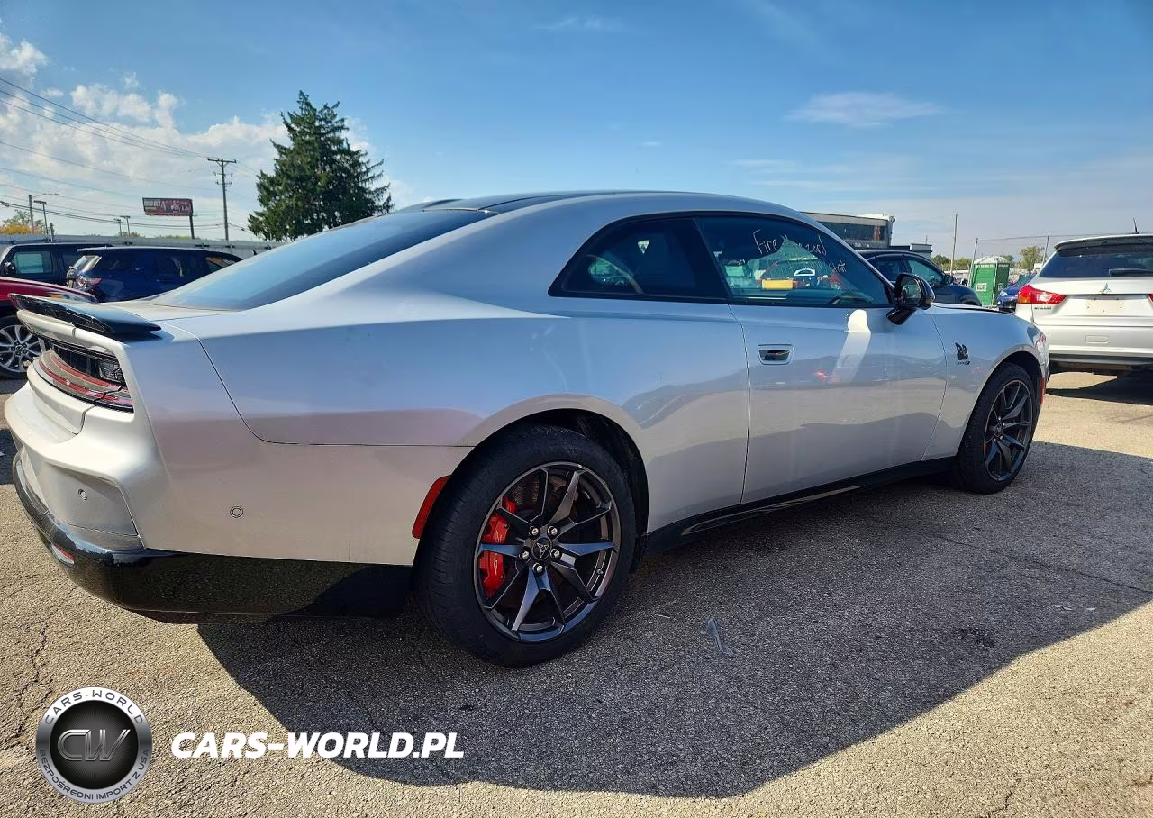2024 Dodge Charger Daytona Scat Pack VIN:2C3CDBDK2RR205397 - 3