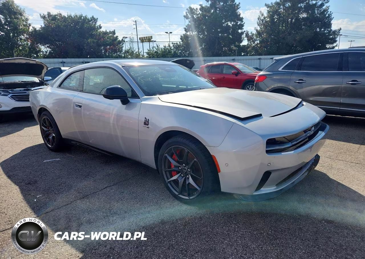 2024 Dodge Charger Daytona Scat Pack VIN:2C3CDBDK2RR205397 - 4