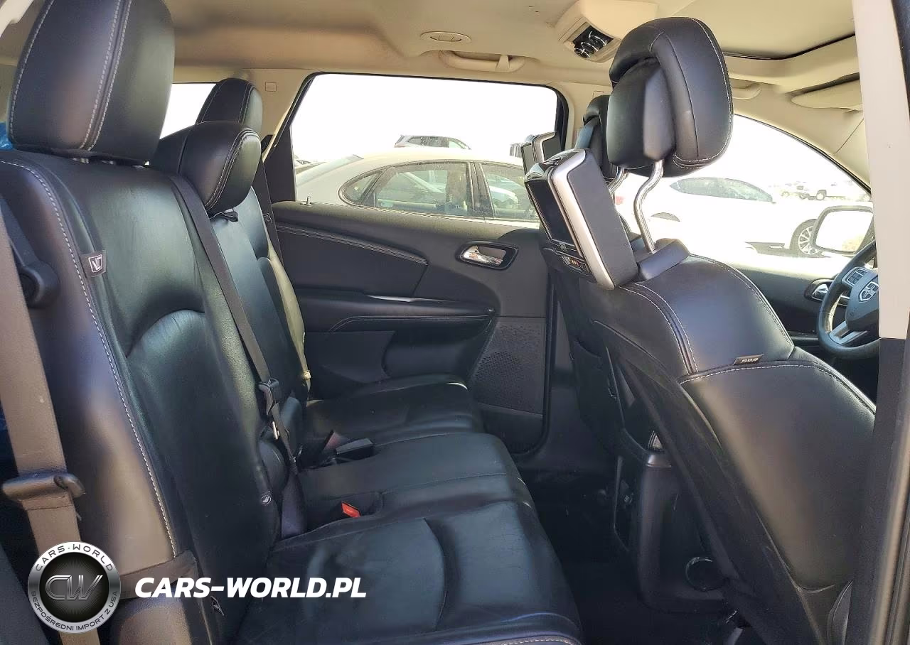 2015 Dodge Journey Crossroad VIN:3C4PDCGG8FT510678 - 11