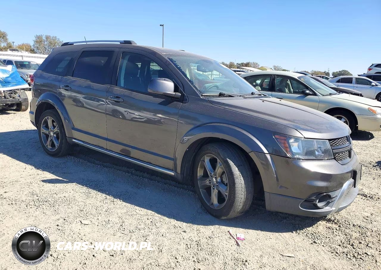 2015 Dodge Journey Crossroad VIN:3C4PDCGG8FT510678 - 4
