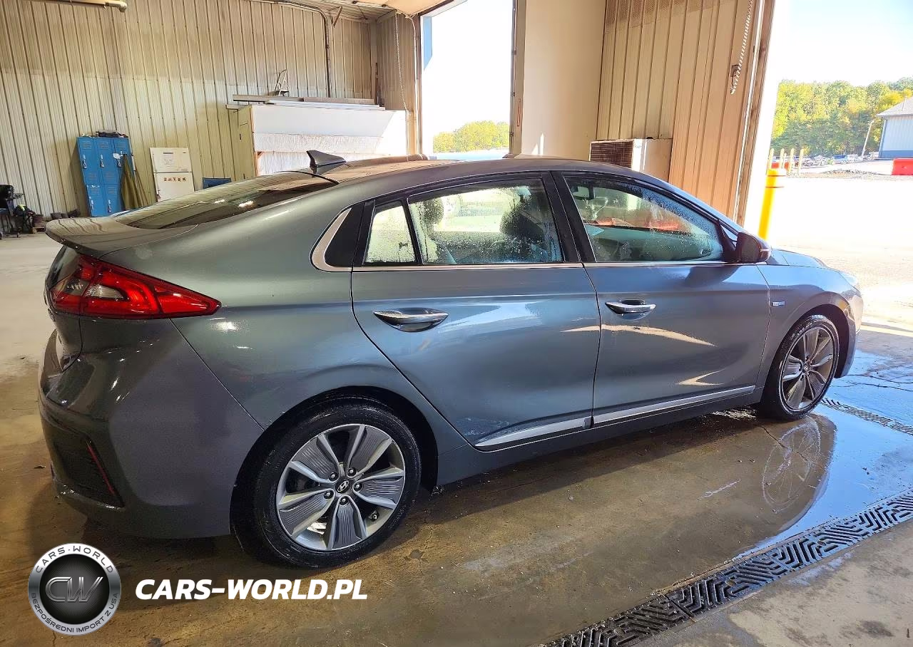 2017 Hyundai Ioniq Limited VIN:KMHC85LC4HU039831 - 3