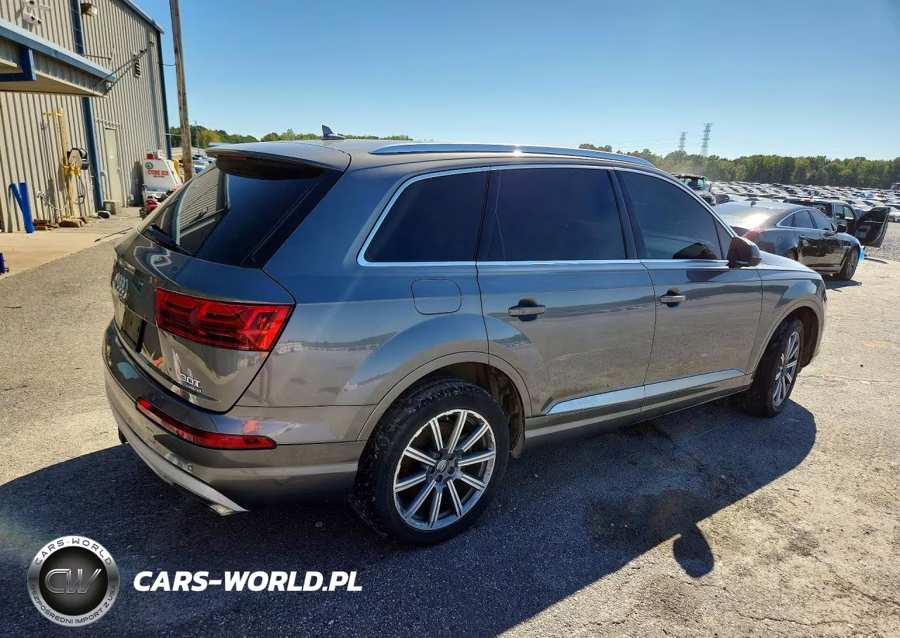2017 Audi Q7 Premium Plus VIN:WA1LAAF70HD058211 - 3
