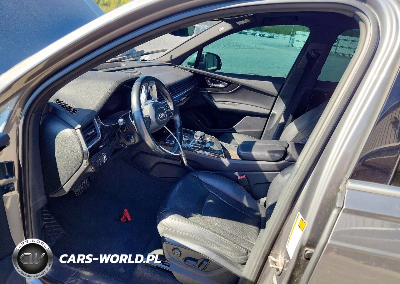 2017 Audi Q7 Premium Plus VIN:WA1LAAF70HD058211 - 7