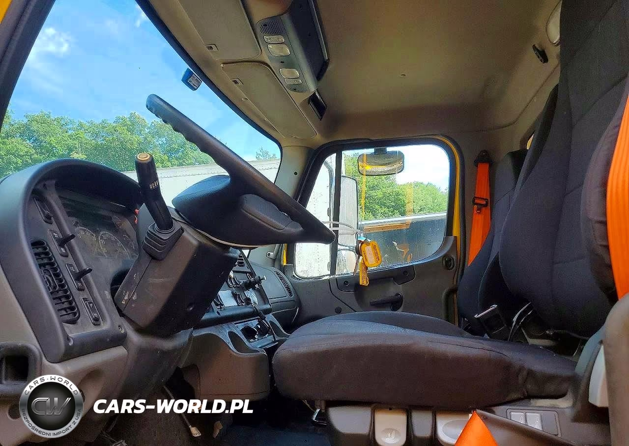 2024 Freightliner Refrigerated Box Truck VIN:3ALACWFE2RDVG0561 - 7