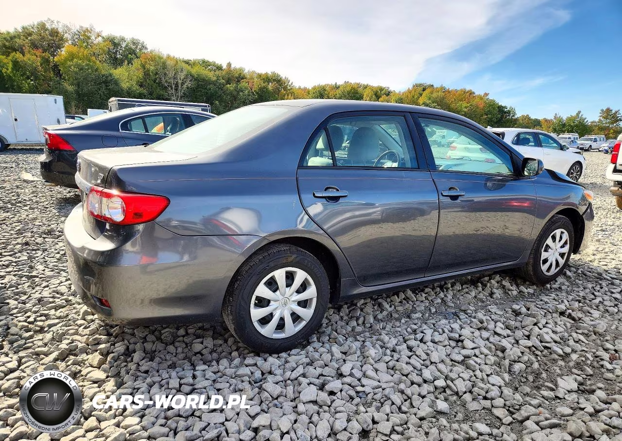 2011 Toyota Corolla Le VIN:2T1BU4EE9BC741507 - 3