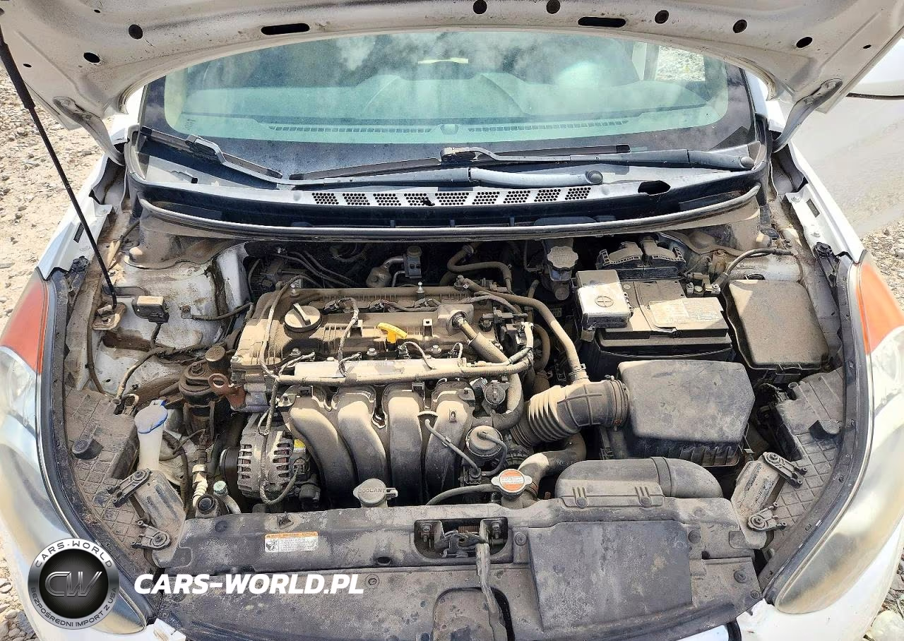 2012 Hyundai Elantra Gls VIN:5NPDH4AE9CH138249 - 11