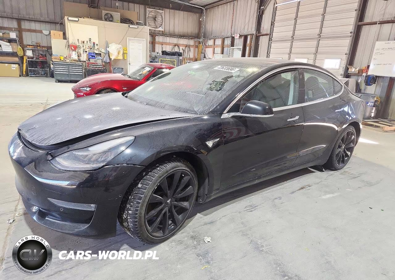 2018 Tesla Model 3 VIN:5YJ3E1EA2JF071211 - 1