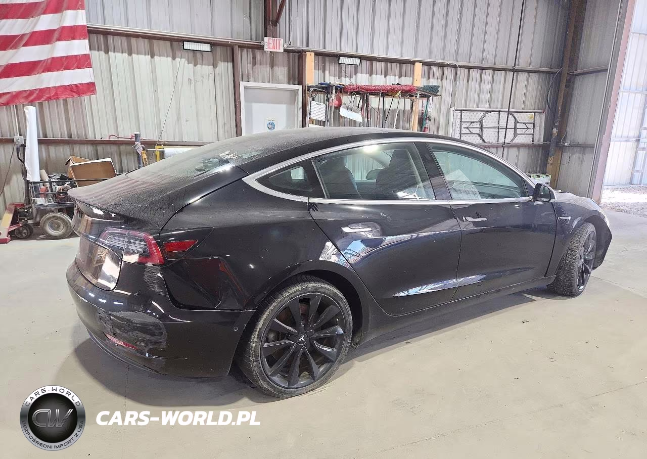 2018 Tesla Model 3 VIN:5YJ3E1EA2JF071211 - 3