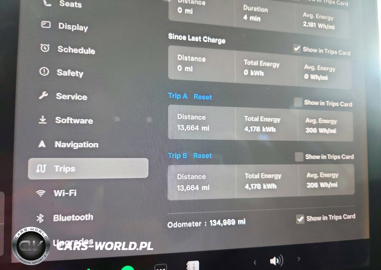 2018 Tesla Model 3 VIN:5YJ3E1EA2JF071211 - 9