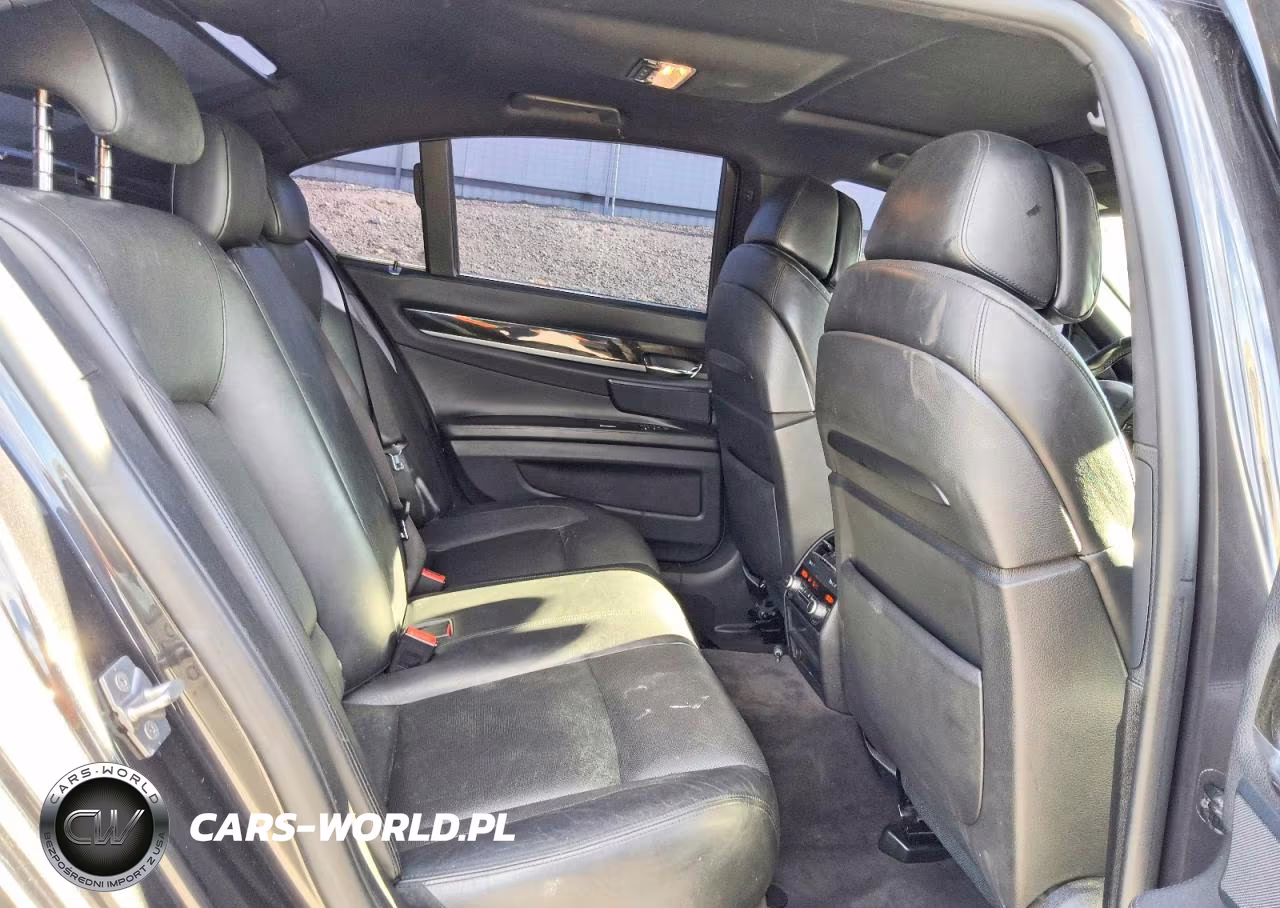 2012 BMW Alpina B7 VIN:WBAKA8C58CDS99761 - 10