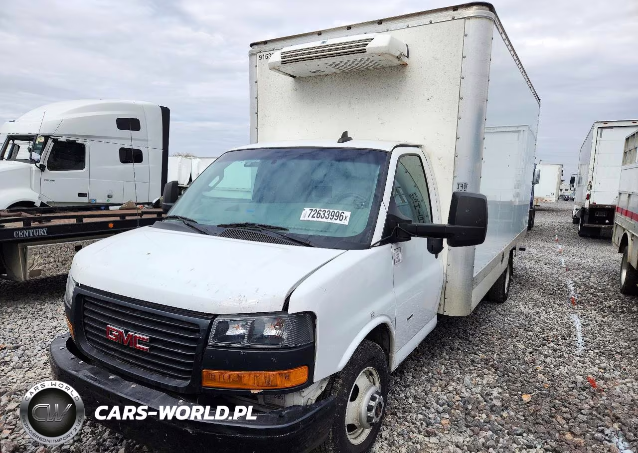 2023 GMC Savana Refrigerated Box Truck VIN:7GZ37TC76PN007926 - 5
