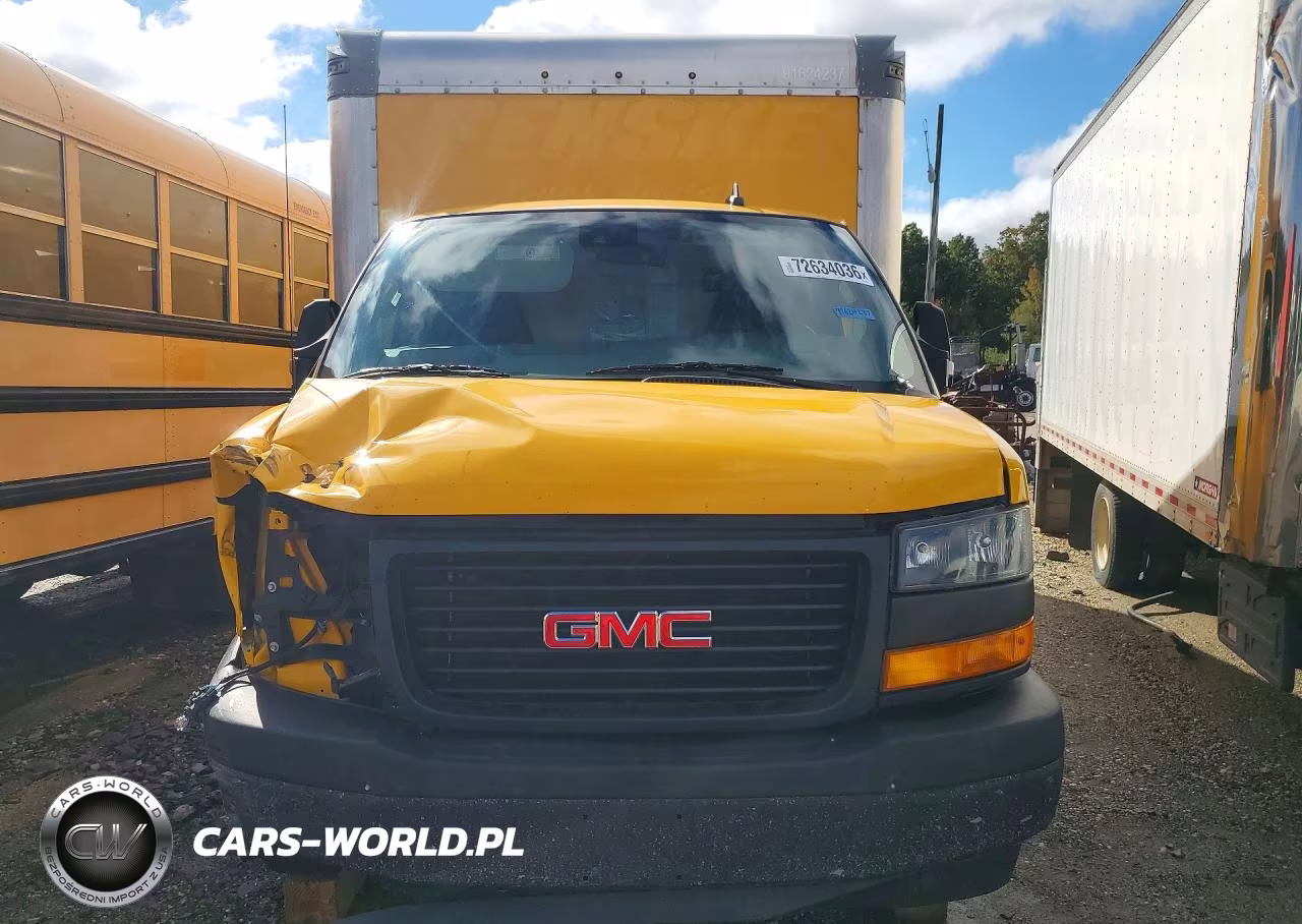 2022 GMC Savana Cut - Box Truck VIN:7GZ37TC79NN001504 - 5