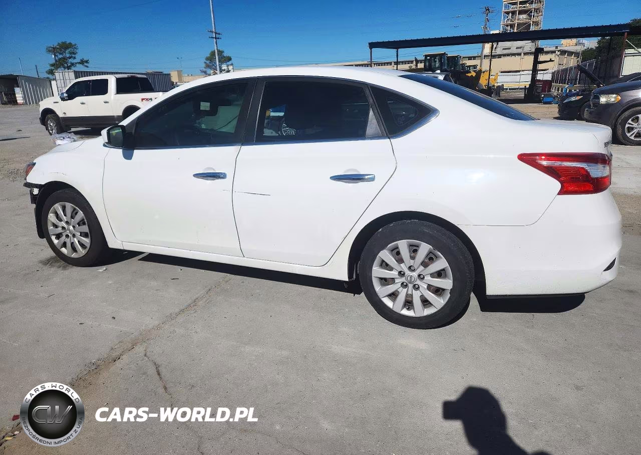 2018 Nissan Sentra S VIN:3N1AB7AP9JY318454 - 2