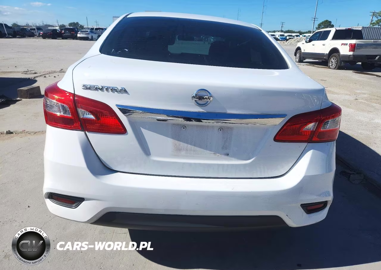 2018 Nissan Sentra S VIN:3N1AB7AP9JY318454 - 6