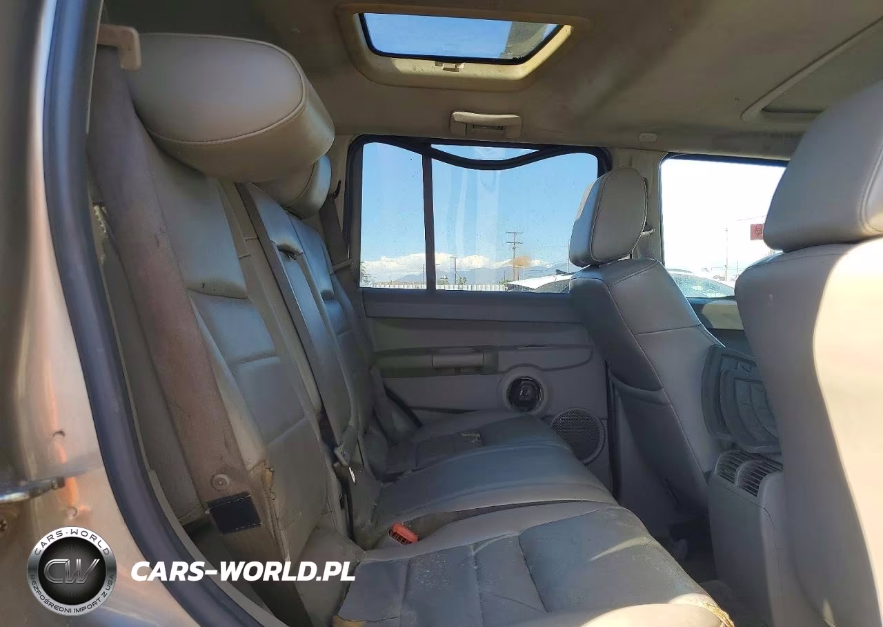 2006 Jeep Commander VIN:1J8HH48N56C212721 - 11