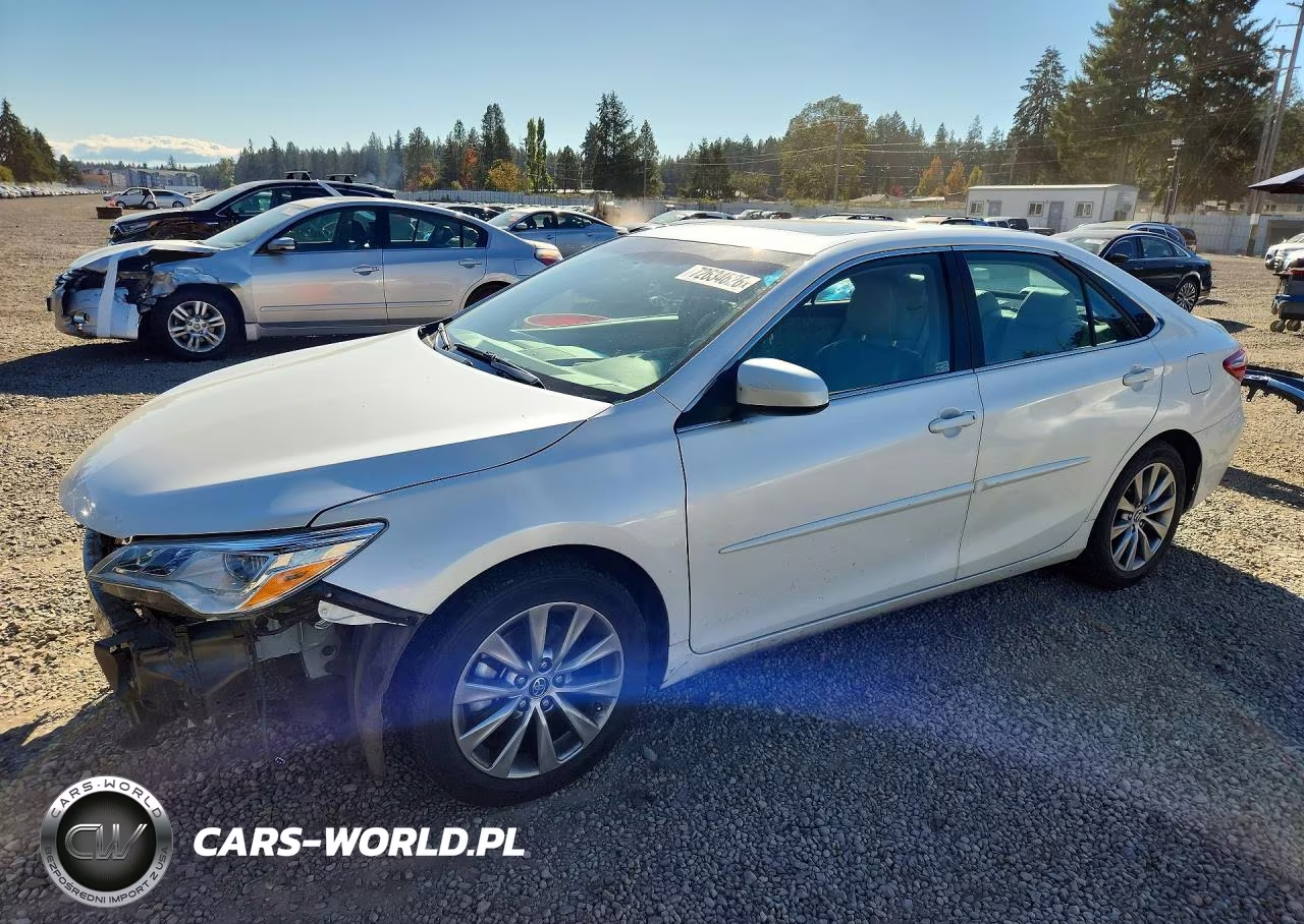 2015 Toyota Camry Xle V6 – zdjęcie 1 z 13