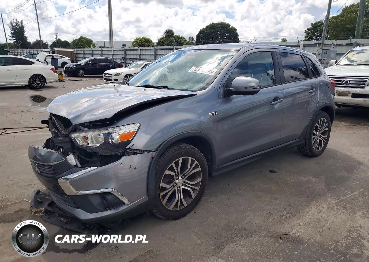 2017 Mitsubishi Outlander Sport Es – zdjęcie 1 z 13