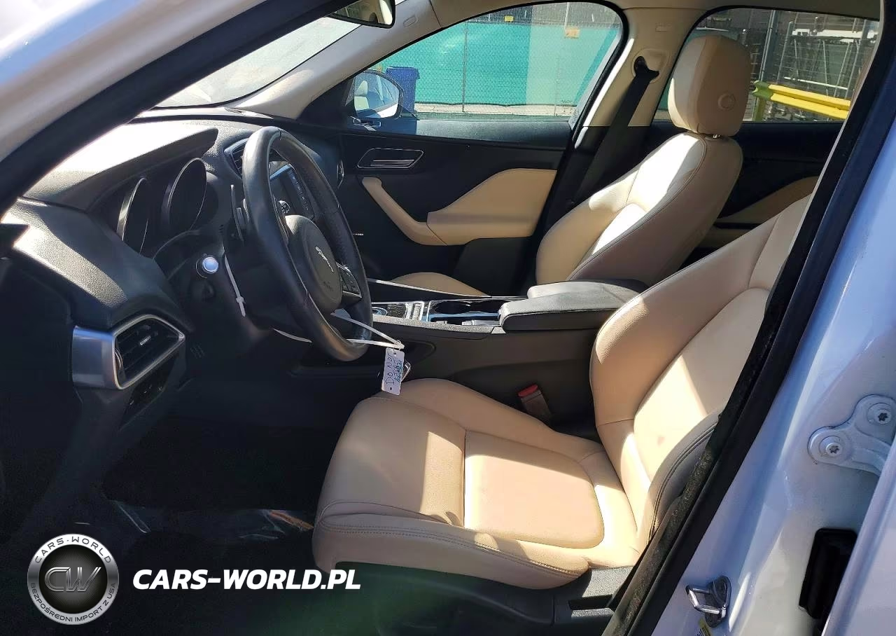2017 Jaguar F-Pace VIN:SADCS2BN9HA086642 - 7