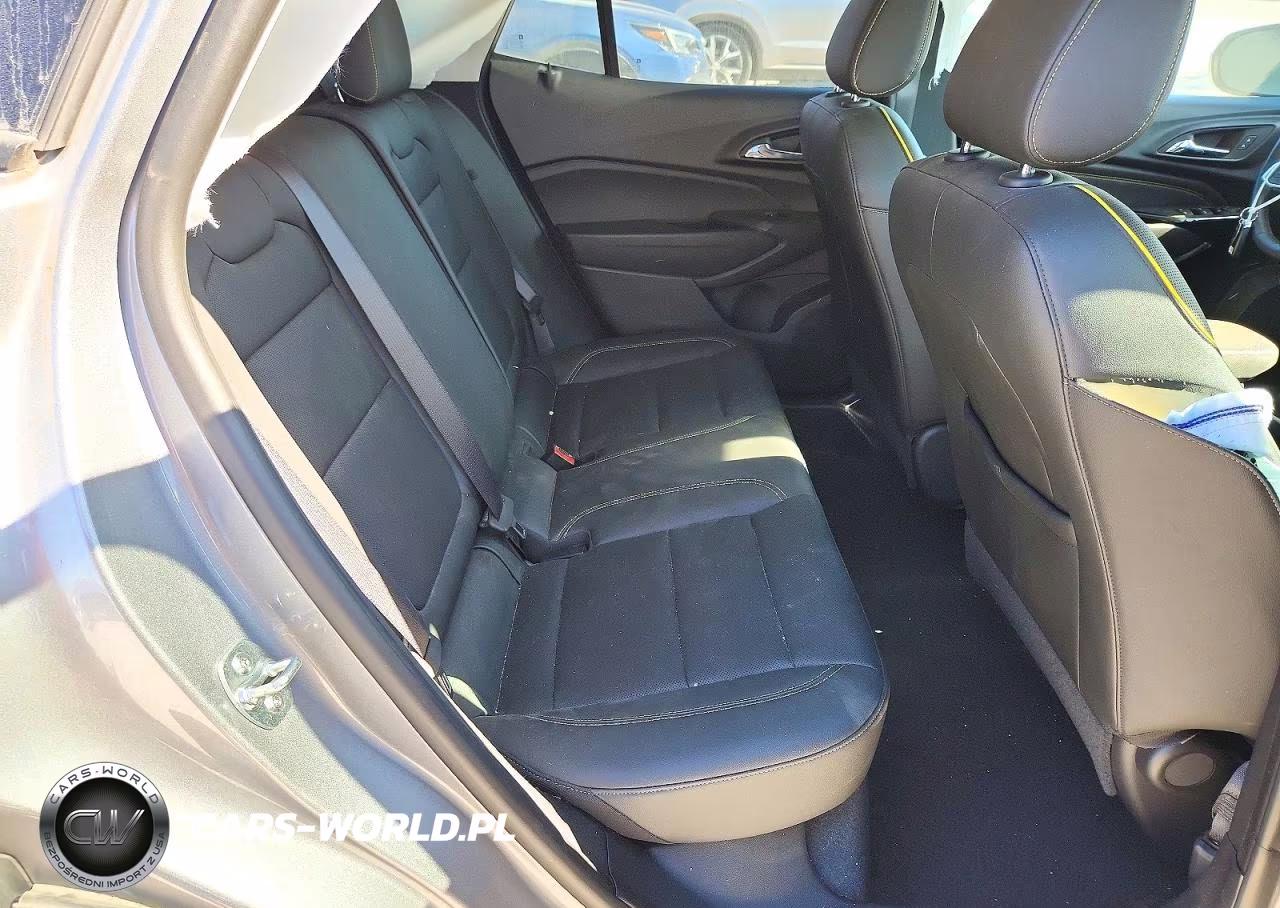 2025 Chevrolet Trax Activ VIN:KL77LKEP7SC206485 - 11