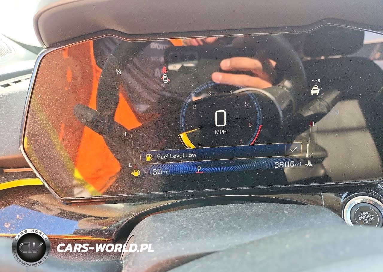 2025 Chevrolet Trax Activ VIN:KL77LKEP7SC206485 - 9