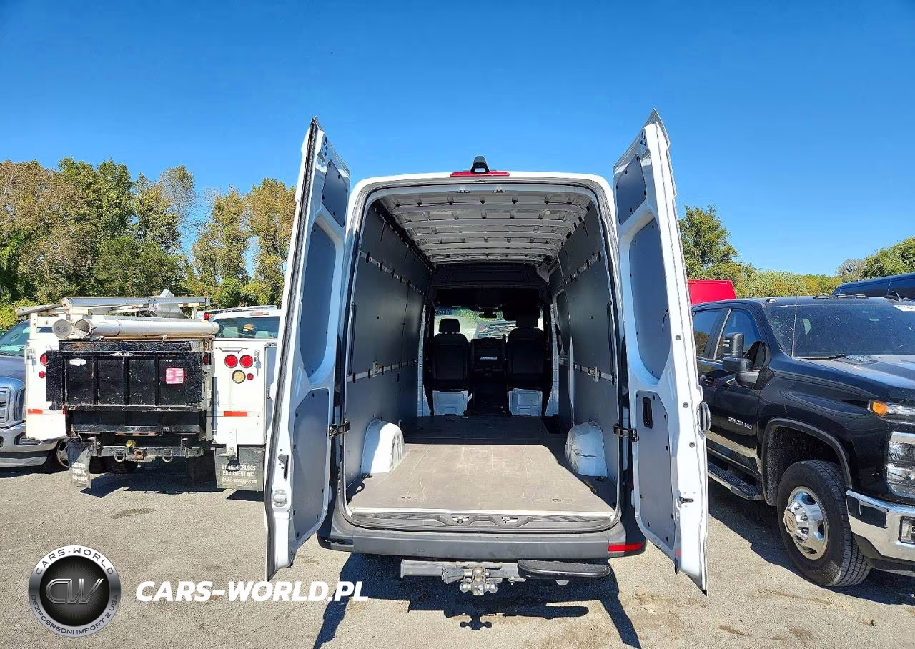 2025 Mercedes-Benz Sprinter 2500 Van VIN:W1Y4KCHY9SP752650 - 10