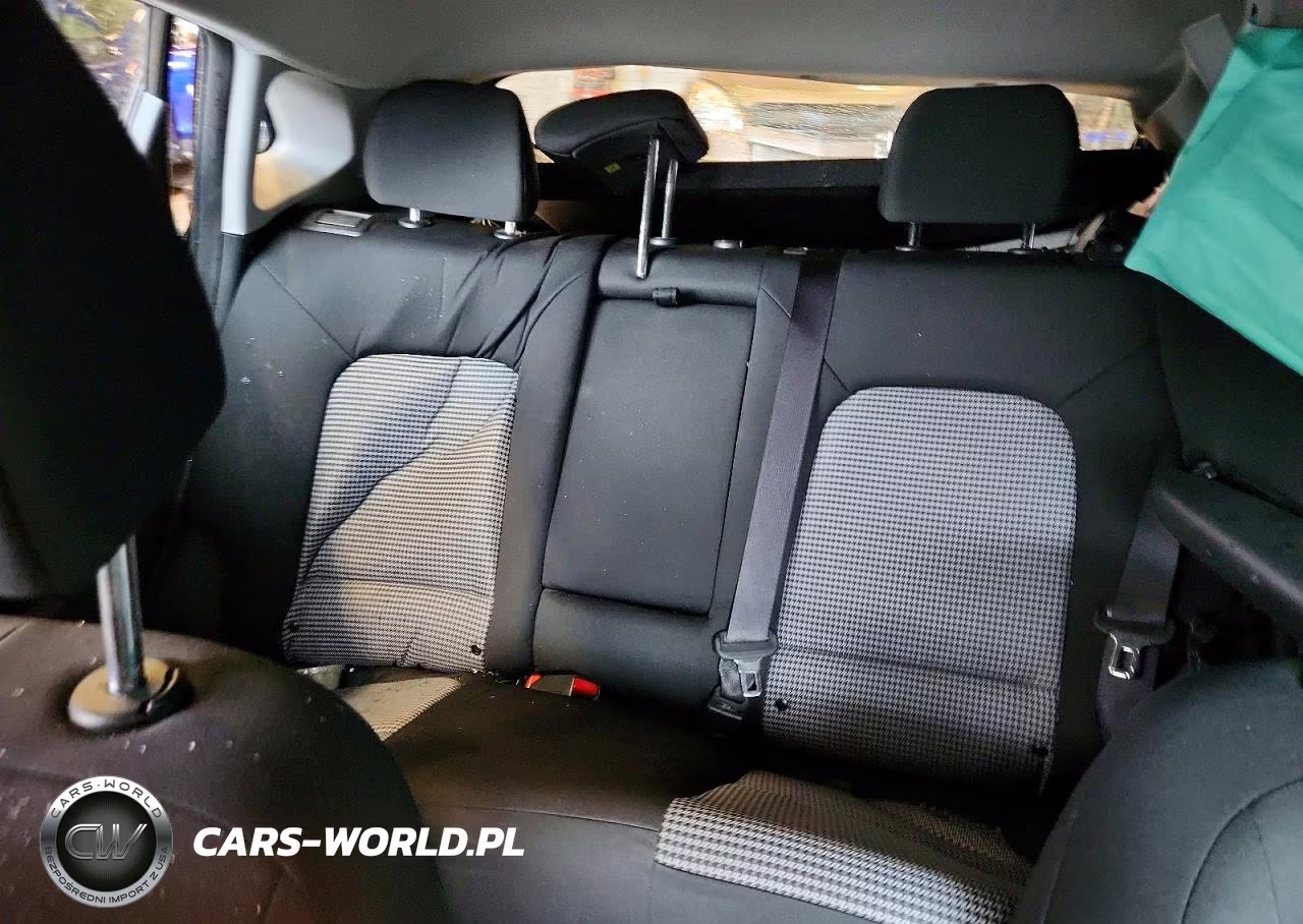 2021 Hyundai Kona Se VIN:KM8K1CAA7MU738824 - 10