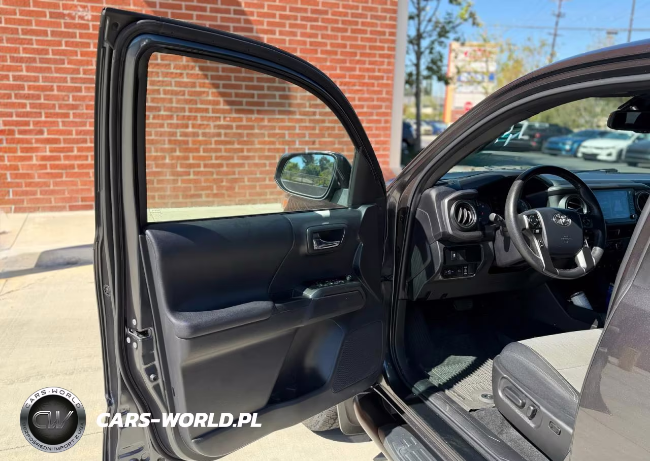 2023 Toyota Tacoma Trd Off Road VIN:3TMCZ5AN7PM598931 - 13